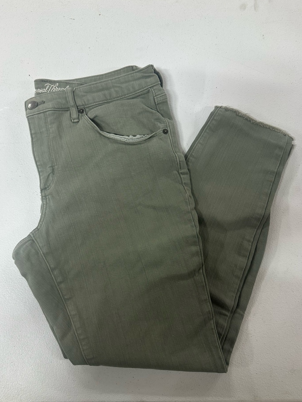 Universal Thread Sage Green High-Rise Jeans